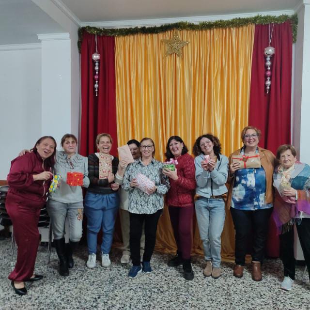 Especial de Navidad 2025: Amigo Invisible en IEB La Luz